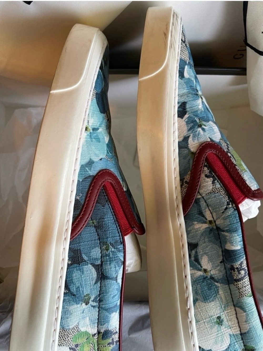 Gucci Blue Floral GG Canvas Slip-On Sneakers with Red Trim - Picture 4 of 9